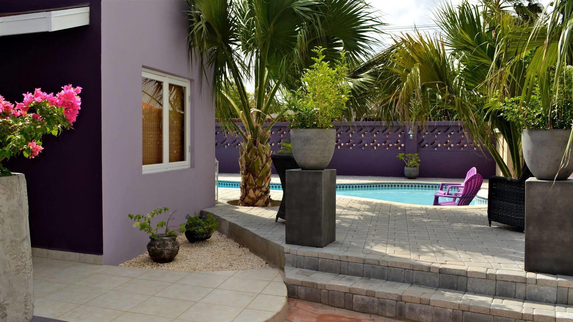 Cadushi Apartments Oranjestad Exterior photo